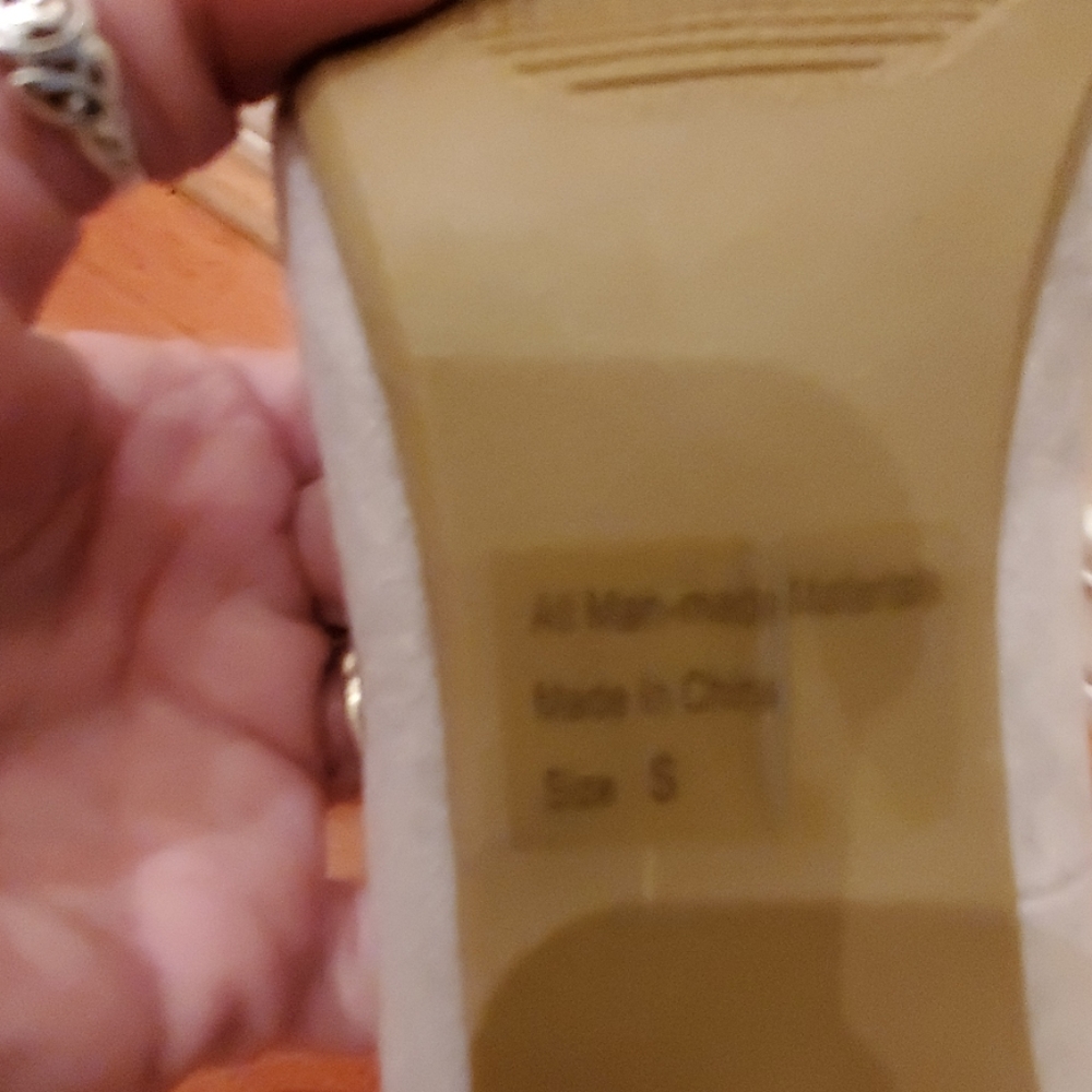Heels - Picture 5 of 6